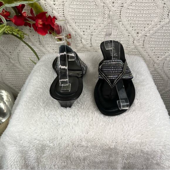 ITALIAN SHOEMAKER |  Black Heeled Flip Flops Rhinestone & Chain Strap Sandals - Picture 1 of 14